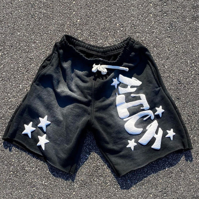 Beli Pria Sun Fading Acid Wash Streetwear Celana pendek dengan Raw Hem dan Rhinestone Puff Print online manufacture