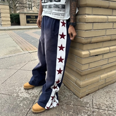 Beli Custom Men's Streetwear Sweatpants Anti-Static dalam Baggy Flared Style dengan Side Strip online manufacture