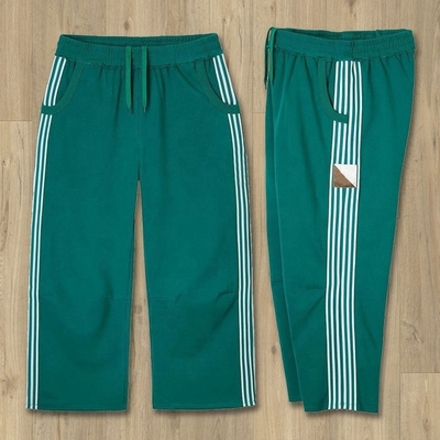 Beli Custom Mens Sweatpants dengan Label Custom Wide Leg Track Pants dan Side Stripes online manufacture