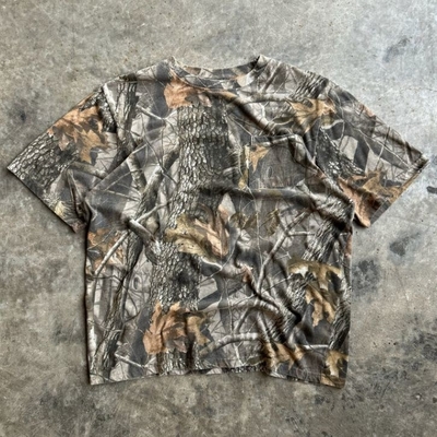 Custom Summer Oversized Camo T-shirt untuk Pria Silk Screen Printed Cut Boxed T-shirt