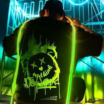 Streetwear Pria 2024 Musim Panas Tren Mode Oversized Reflektif T-Shirt Desain Custom