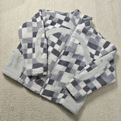 Custom High Quality Streetwear Winter Patchwork Plaid Warm Fleece Zip Up Fluffy Hoodie Dye Sherpa Jacket